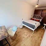 Gdr Flat With Rooftop Terrace Zingster Str